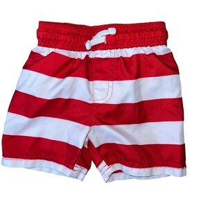 Little Boy’s striped swim trunks just in time for summer 🏖️